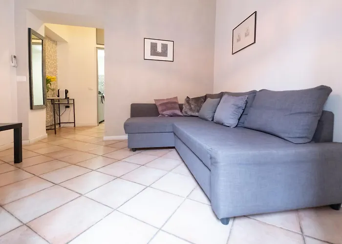 Santonofrio Apartments